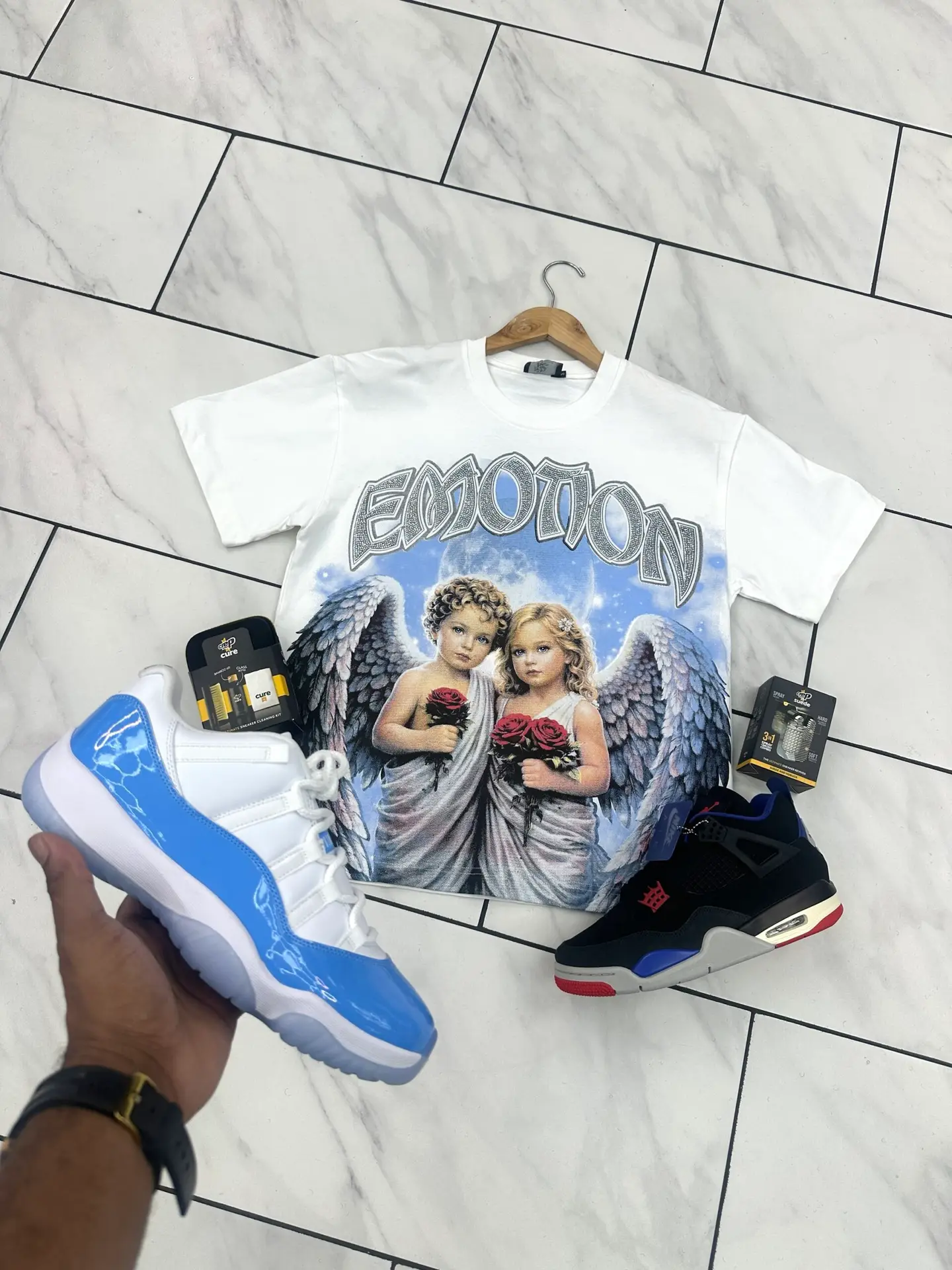 Emotion Twin Angels Tshirt Small